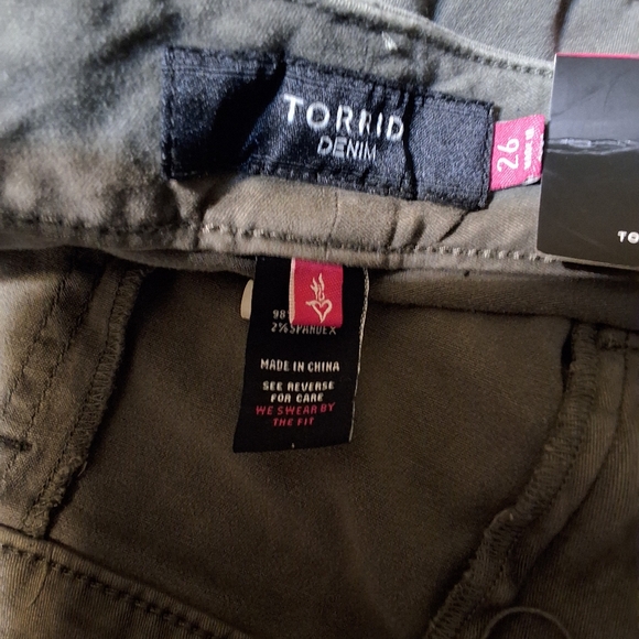 Torrid Olive Boho Embroidery Jeans - Picture 11 of 12